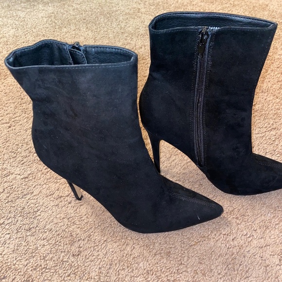 Closet clean out - Picture 1 of 1